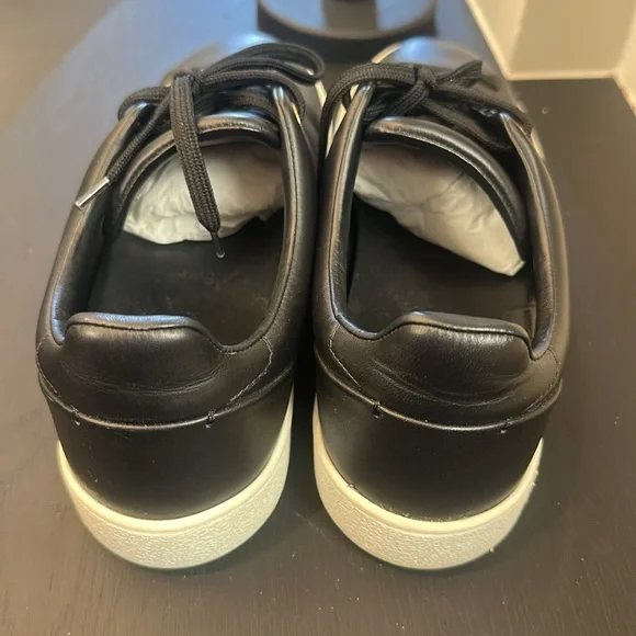 Louis Vuitton Black and Gold Sneakers - Picture 3 of 5